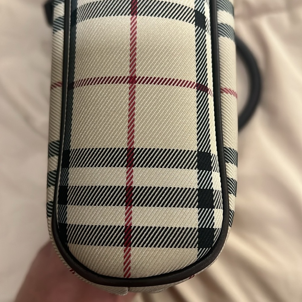 💯Authentic Burberry Nova Check small Handbag - Picture 13 of 15